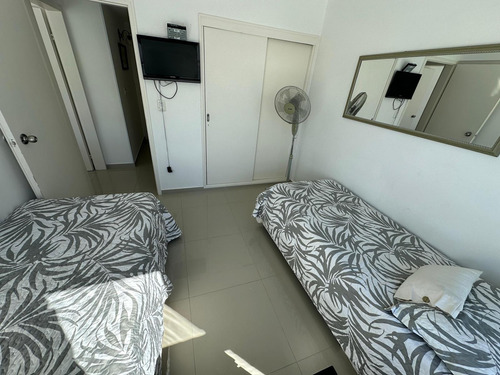 Departamento En Alquiler Y Venta, Peninsula, Punta Del Este.