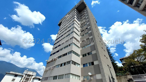 Apartamento En Venta En Los Chaguaramos Yanira  Mls #24-19244