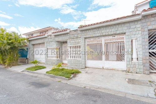 Casa En Venta Libertador Montalbán Mls #22-28027 Jose Luis