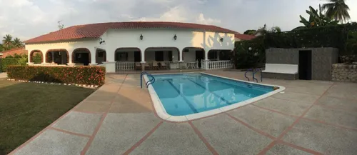 Casa En Venta En Melgar. Cod V13948