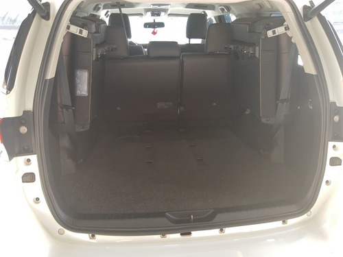 Imagem 7 de 12 de Toyota Sw4 2019 2.8 Tdi Srx 7l 4x4 Aut. 5p