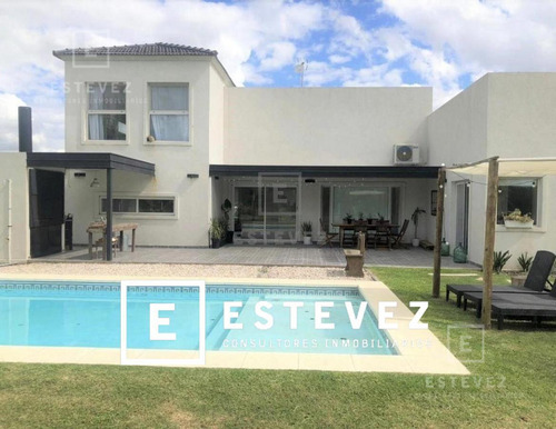 Casa De 3 Dormitorios Y Pileta En Venta, Barrio Cerrado, Escobar, G.b.a. Zona Norte