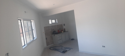 Imagen 4 de 5 de Pintor
