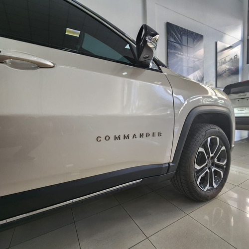 Jeep Commander 1.3 T270 Limited 7pas AT6 4x2