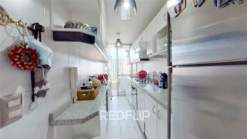 Departamento En Venta De 2 Dorm. En Las Condes