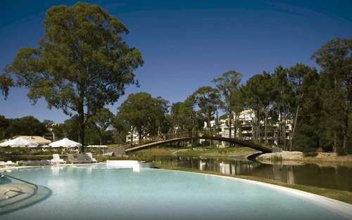 Imagen 2 de 14 de Apto Equipado De 1 Dorm, Jardín, Piscina, Punta Del Este!
