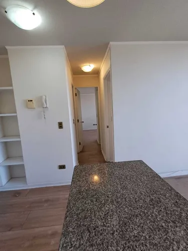 Vende O Arrienda Año Corrido 2d (96806)