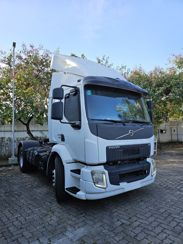 Volvo Vm 330 4x2 Aut = 310 19320 1933 340 360 19330 19360