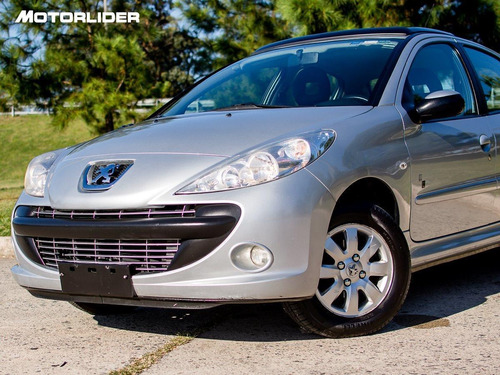 Peugeot 207 Black & Silver Ex Full 1.4 - Permuta / Financia