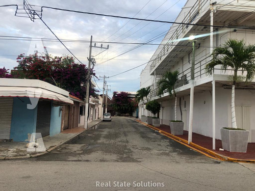 Local Comercial 355 M2 En Venta/renta, 2 Accesos, López Portillo, Crucero, Cancún