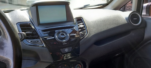 Ford Fiesta Kinetic Design Titanium