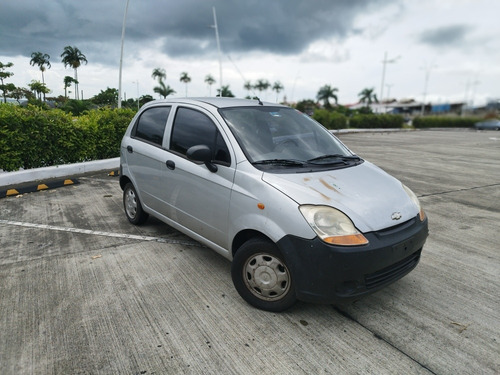 Imagen 1 de 7 de Chevrolet Spark Lite
