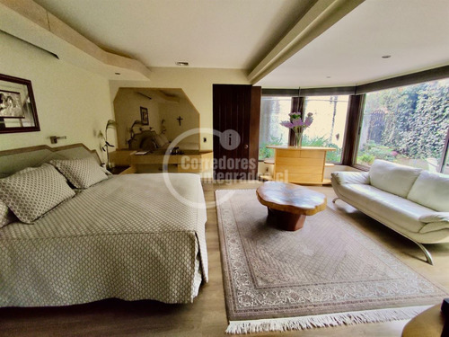 Casa En Venta En Lo Barnechea. Oportunidad!!!