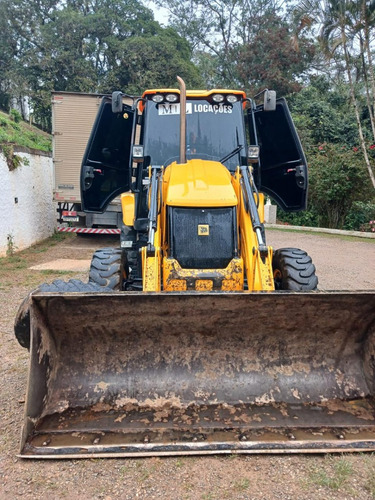 Retroescavadeira Jcb 3cx Ano 2021