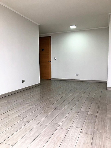 Departamento En Arriendo De 2 Dorm. En Macul