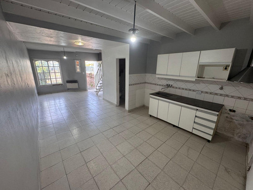 Duplex C/cochera - Jose Clemente Paz