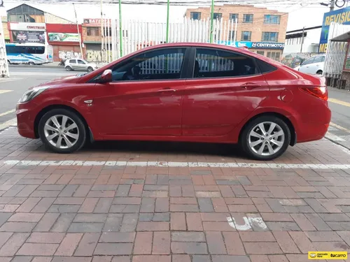 Hyundai I25 1.6cc Tp Aa 4x2