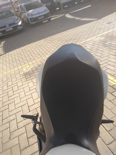 Imagem 2 de 9 de Mv Agusta Brutale 1090r