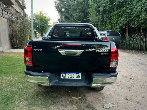 Toyota Hilux Pick-Up 2.8 Cd Srv 177cv 4x2