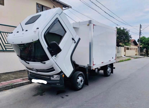 Caminhão Delivery Express