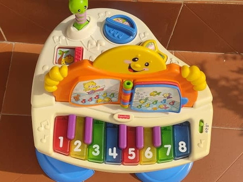 Imagen 3 de 5 de Piano Musical Fisher Price Usado Buen Estado Incluye Batería
