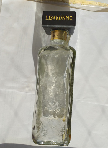 Botella Vacia Tallada Disaronno X 700 Cm3 (Usado)