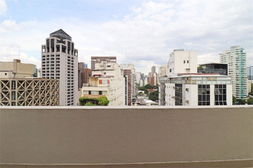 Aparatamento Com 300 Metros De Área Útil , Na Rua Do Clube Pinheiros , Totalmente Reformado , - 353-im559609
