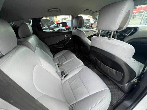 Imagen 3 de 15 de Hyundai Santa Fe Sport