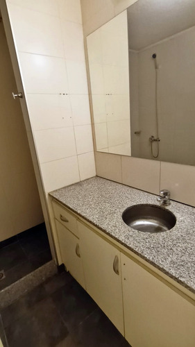 Preciosa Oficina En Torre Libertad - Centro Sobre 18 De Julio