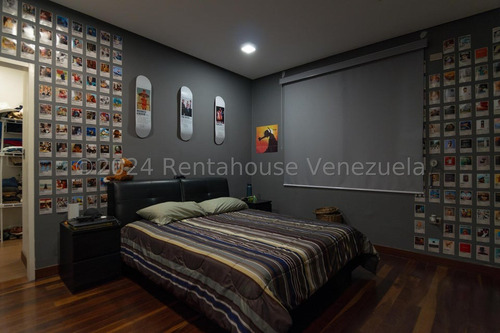 Espectacular Casa Completamente Remodelada En Venta Ubicada En La Lagunita Country Club 25-17423