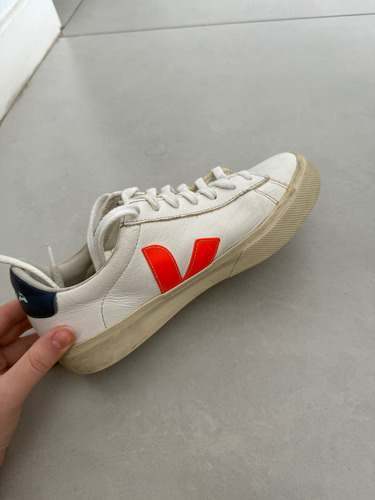 Zapatillas Veja (Usado)