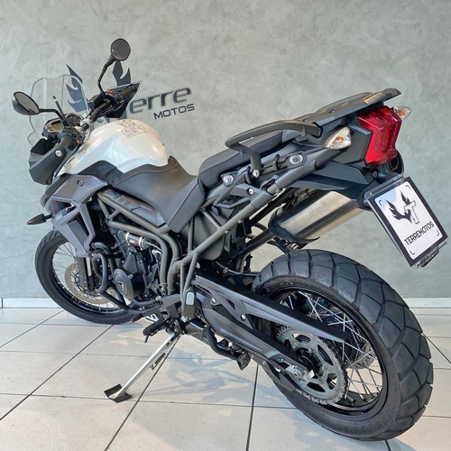 Imagem 4 de 11 de Triumph Tiger 800 Xcx