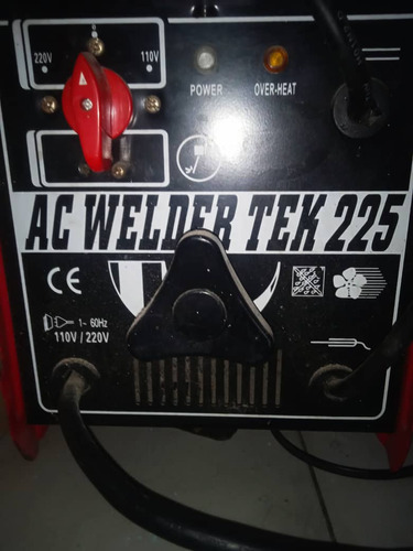 Maquina De Soldar Ac Welder Tek 225, Solda Lo Que Sea!