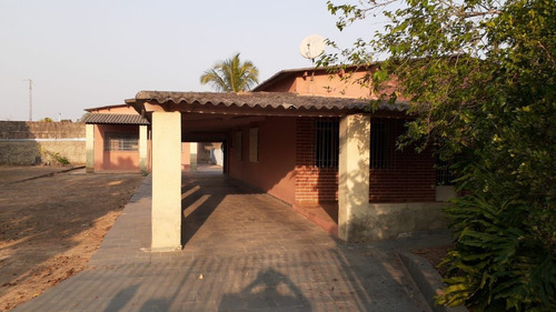 Imagem 4 de 30 de Chácara Com 2 Dormitórios À Venda, 2000 M² Por R$ 550.000 - Bela Vista - Elias Fausto/sp - Ch0279