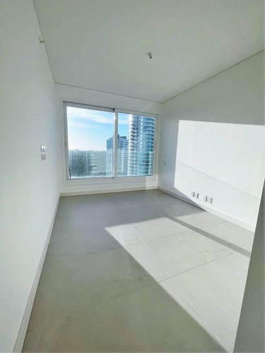 Imagen 2 de 15 de Departamento - Punta Del Este