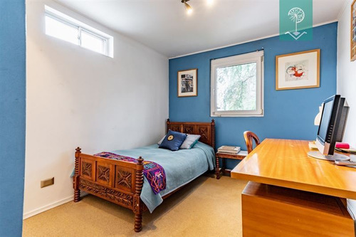 Venta Casa 6 Dormitorios 4 Baños En Cerro Calan, Las Condes