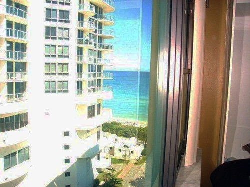 Alquiler De Departamentos Temporario ,semestral O Anual, Collins Av, Miami, Florida