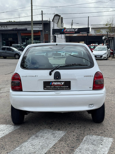 Chevrolet Corsa 1.6 Gl Aa Dh