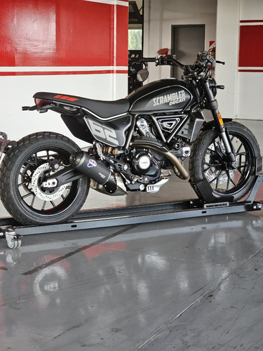 Ducati Scrambler 800 Fullthrottle Dark - Edicion Especial