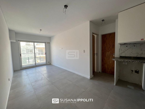 Departamento De 1 Dormitorio En Venta - Urquiza 2080  - 7mo Piso Frente -