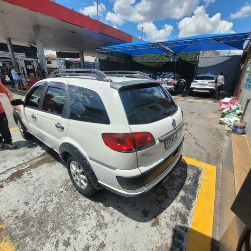 Fiat Palio Weekend 1.8 Trekking Flex 5p