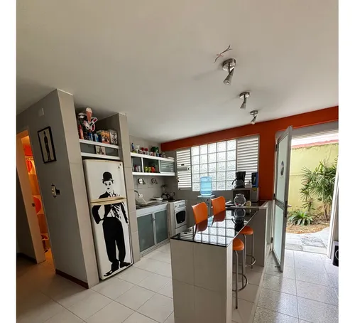 Santa Eduvigis. Casa Venta