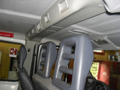 Peugeot Boxer 2.3 15 Lugares Completa 2016
