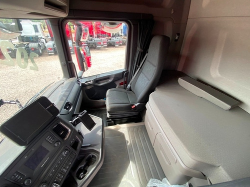 Imagem 9 de 12 de Scania R450 6x2