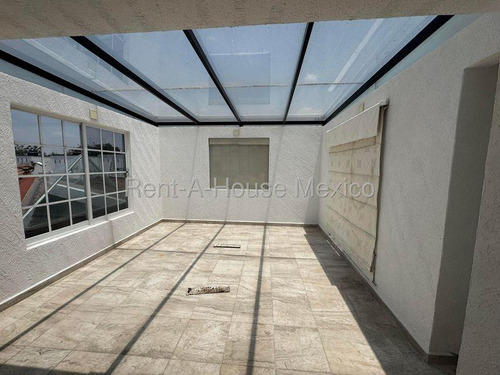 Casa En Venta En Juarez Chirinos, Ocoyoacac Jl 25-3552.