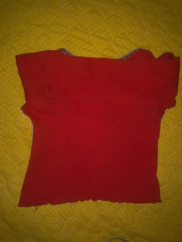 Sueter Infantil Disney Talla 6 (Usado)