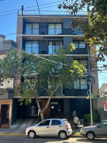 Venta Depto. En Duplex 3amb. En Tigre Centro