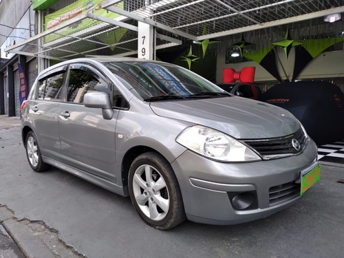 Imagem 3 de 10 de Nissan Tiida 2013 1.8 Sl Flex Aut. 5p