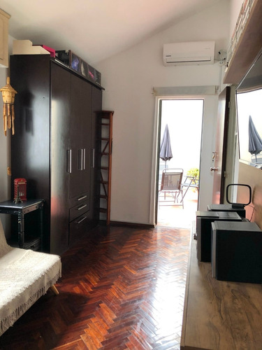 Casa, Parque Batlle, 3 Dormitorios, 2 Baños, Fondo Y Garaje.