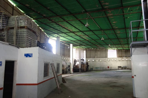 Imagen 2 de 10 de Galpon Industrial En Alquiler De 1300 M2 En Potrero Del Medio Carrizal